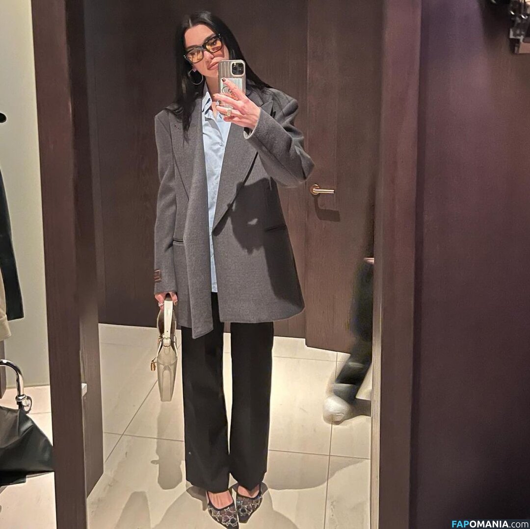 Dua Lipa / dualipa Nud OnlyFans  Fotografie scursă #123