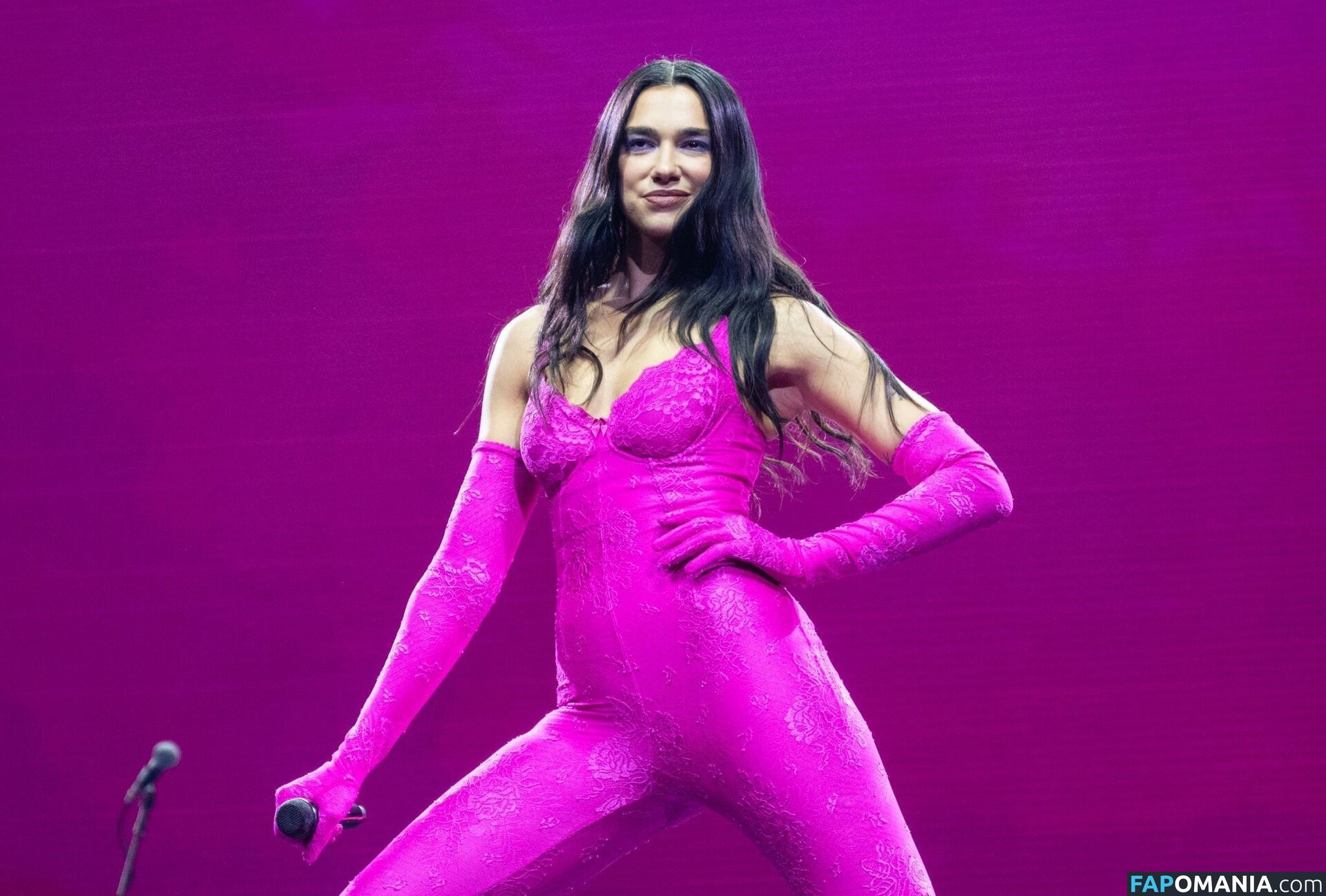 Dua Lipa / dualipa Nud OnlyFans  Fotografie scursă #193