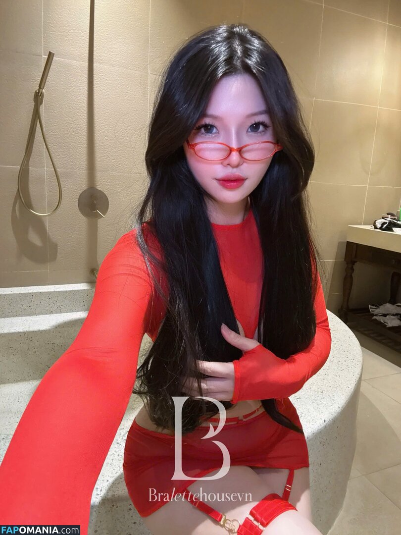 Duyenn Hipp / duyenn.hipp Nud OnlyFans  Fotografie scursă #256