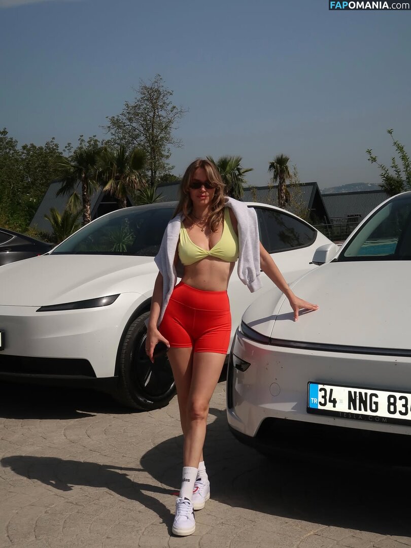1ecemkaravus / Ecem Karavus / ecmkrvs / https: Nud OnlyFans  Fotografie scursă #7
