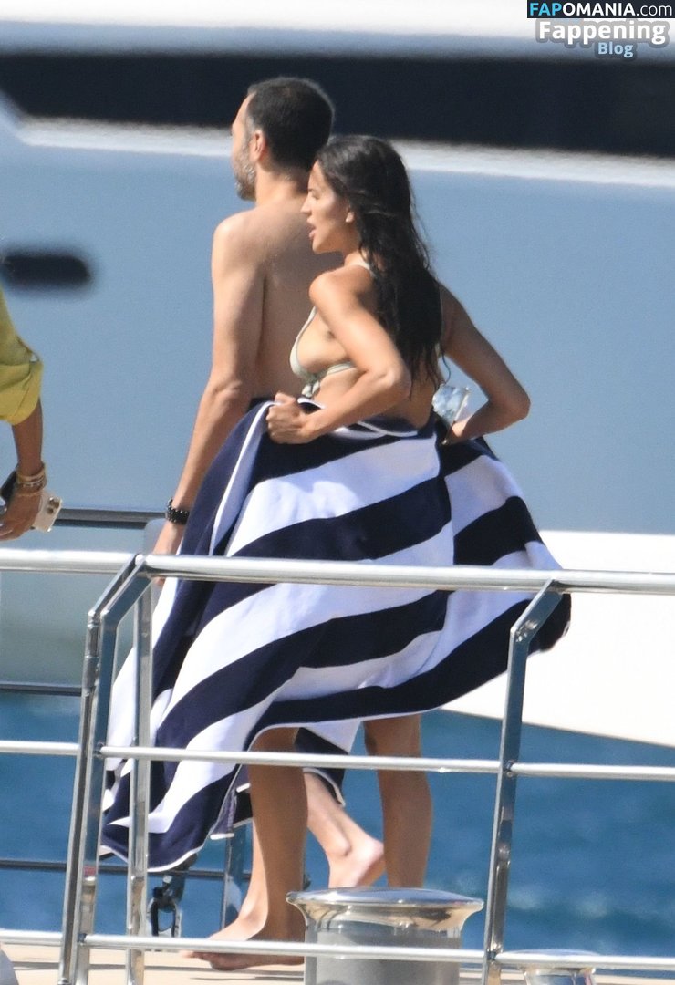 Eiza Gonzalez / eizagonzalez / elisagonz Nud OnlyFans  Fotografie scursă #84