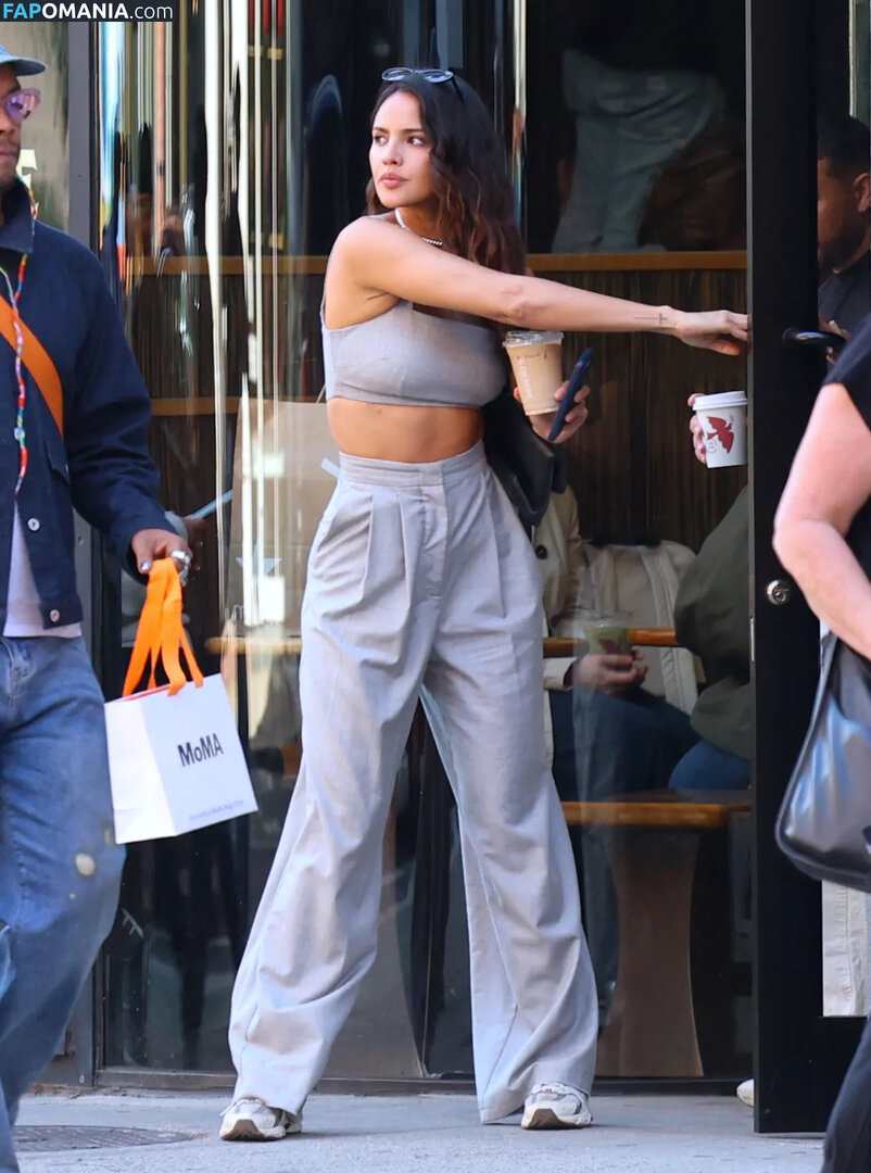 Eiza Gonzalez / eizagonzalez / eizamusica / elisagonz / https: Nud OnlyFans  Fotografie scursă #1027