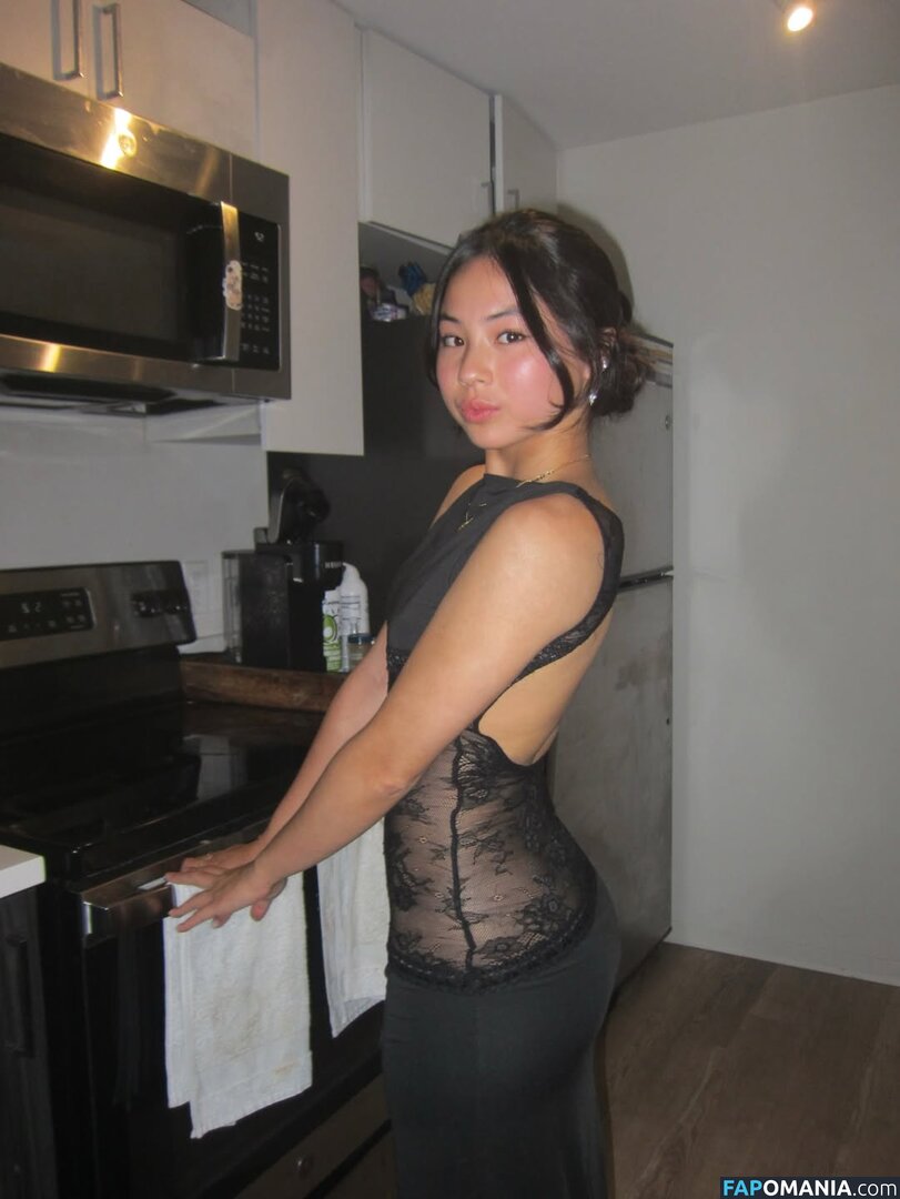 Elaine Gu / elainegu_ Nud OnlyFans  Fotografie scursă #6