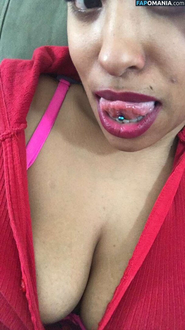 Elaynah Nud OnlyFans  Fotografie scursă #11