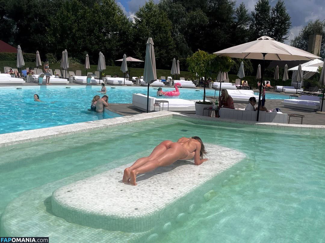 elena_elena555_ Nud OnlyFans  Fotografie scursă #3