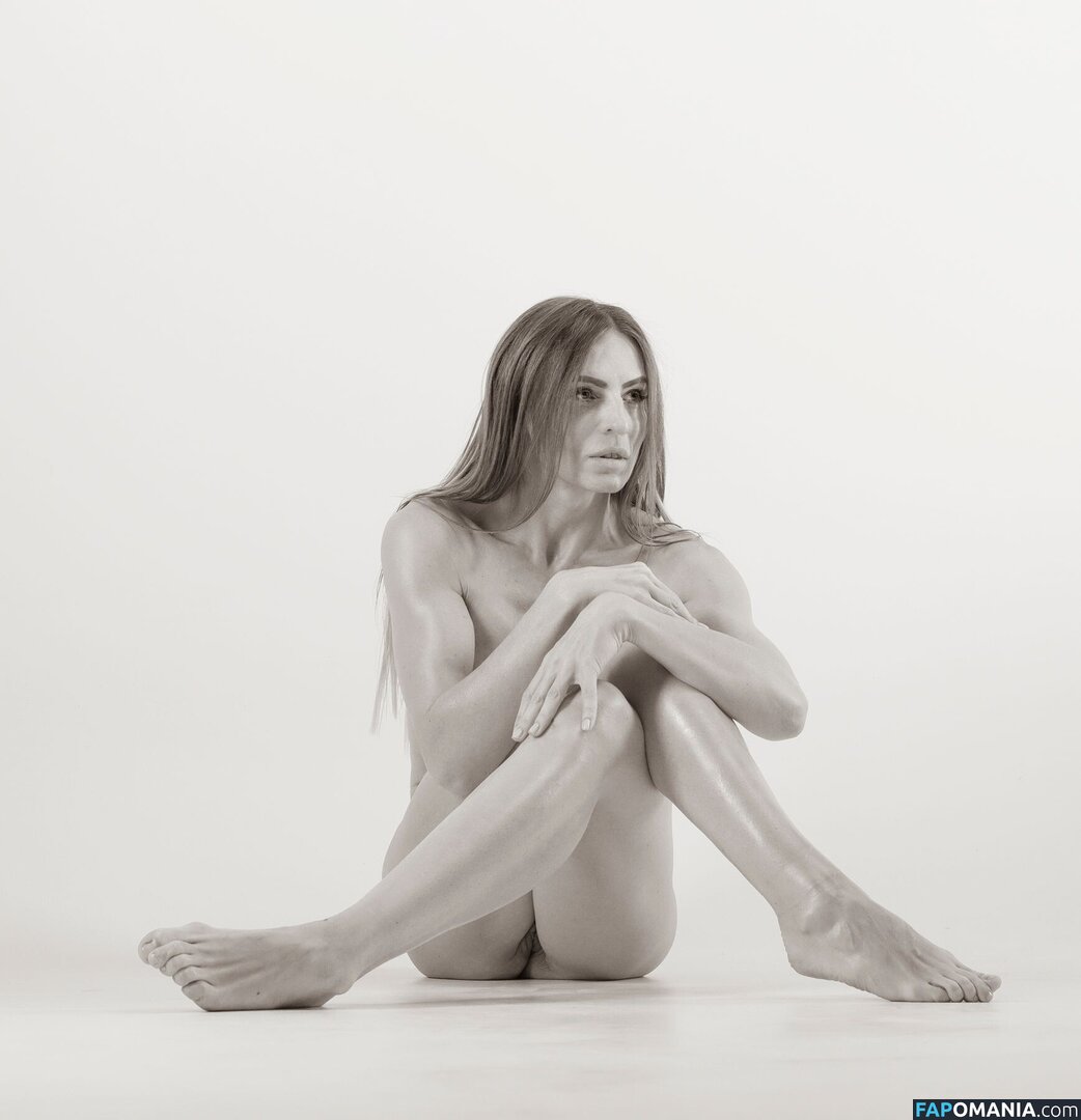elena_elena555_ Nud OnlyFans  Fotografie scursă #15