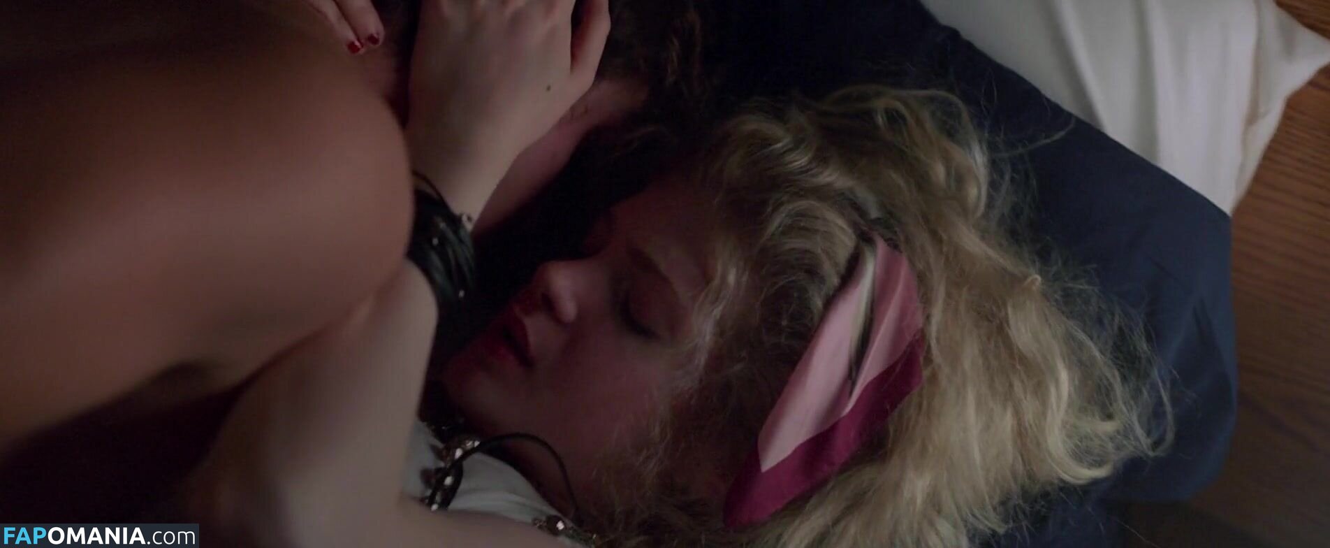 Elena Kampouris Nud OnlyFans  Fotografie scursă #4