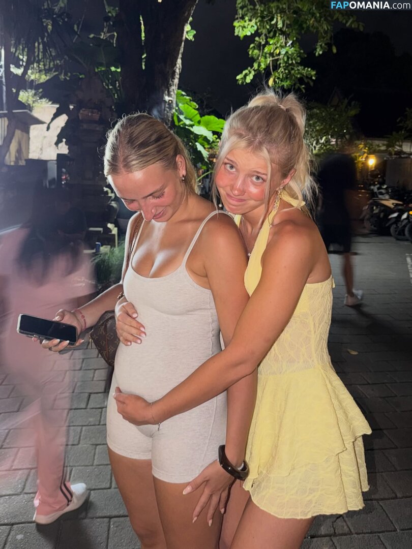Elena Zoe / elena.zbt Nud OnlyFans  Fotografie scursă #24
