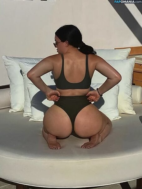 elenipolinski Nud OnlyFans  Fotografie scursă #16