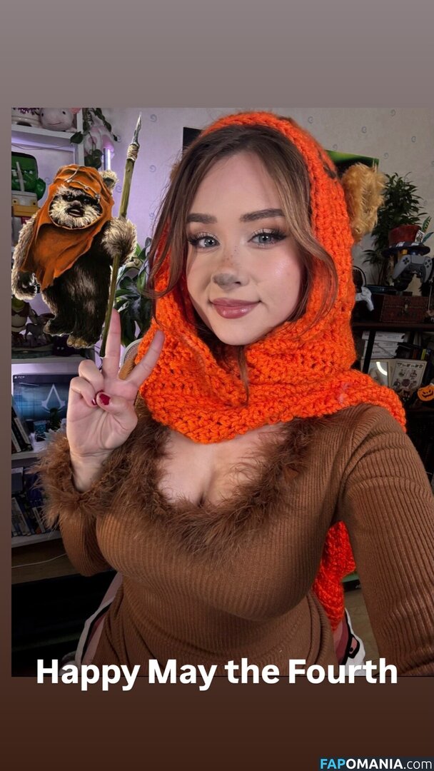 elina twich Nud OnlyFans  Fotografie scursă #8