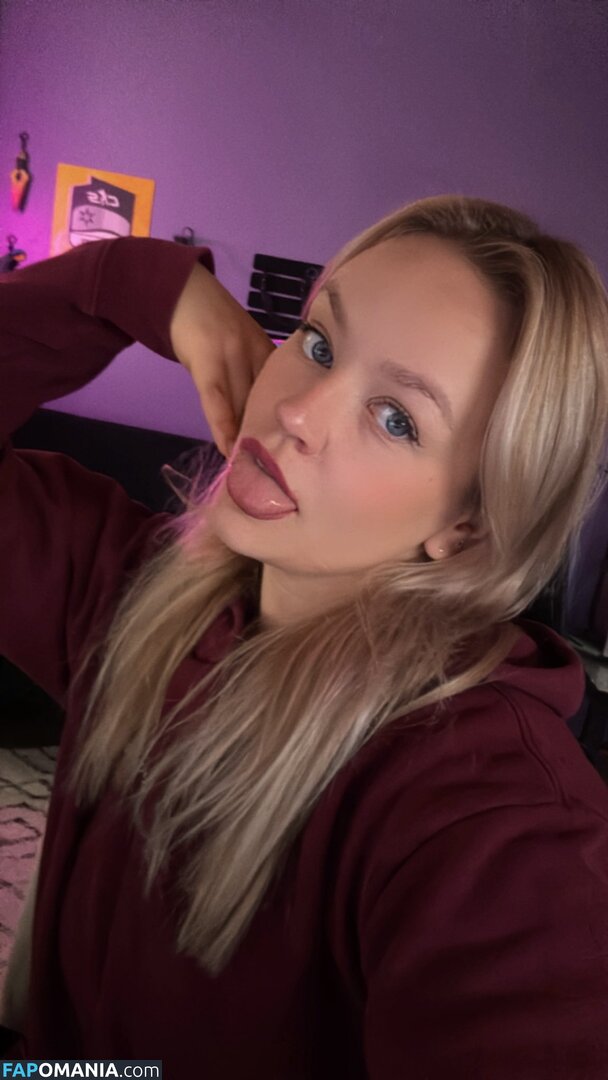 ElinaJasmin / ej_stream / https: Nud OnlyFans  Fotografie scursă #5