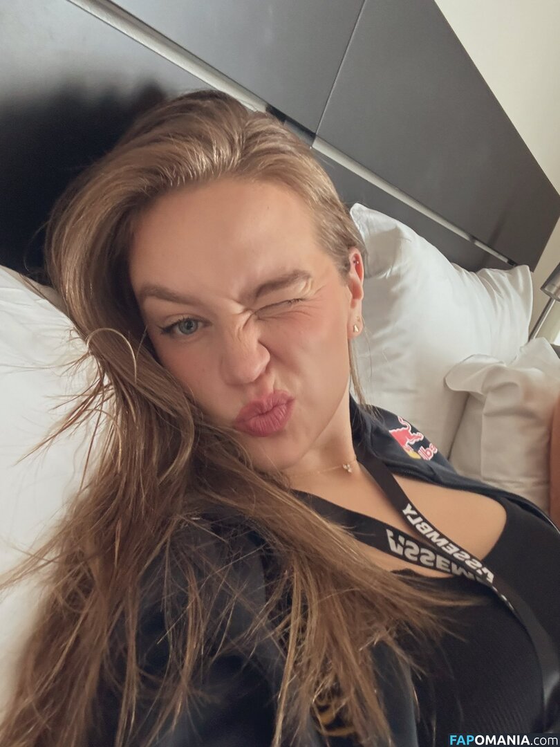ElinaJasmin / ej_stream / https: Nud OnlyFans  Fotografie scursă #6