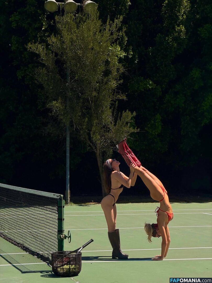 Elisabeth Rioux / elisabethrioux / https: / lissariouxx Nud OnlyFans  Fotografie scursă #2
