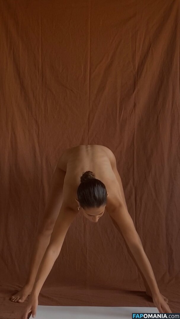 Elisheva Revah / elish_______ Nud OnlyFans  Fotografie scursă #2