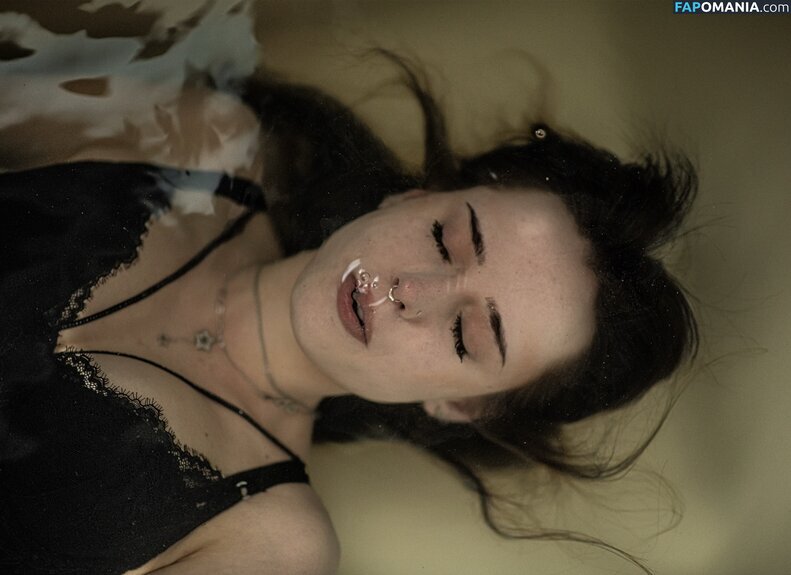 elizxaq / fakediosa Nud OnlyFans  Fotografie scursă #2