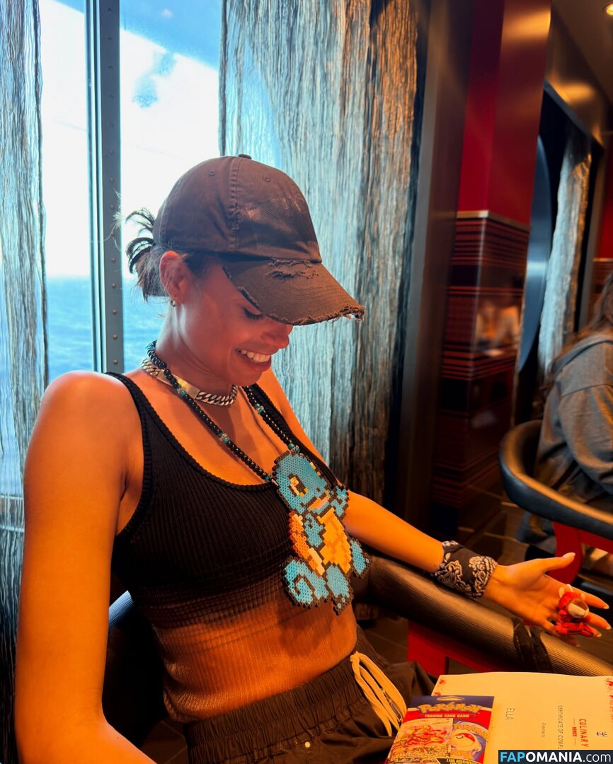 Ella Balinska / ellabalinska Nud OnlyFans  Fotografie scursă #11