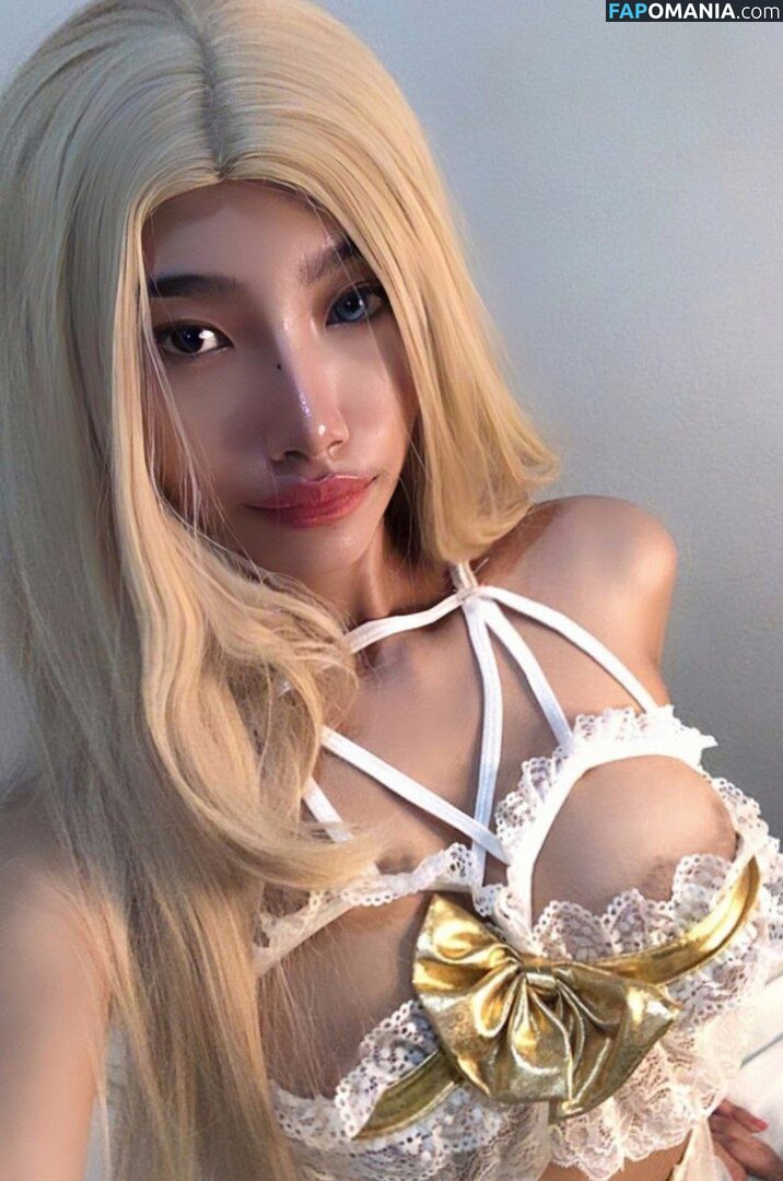 Ellacos / june_likeamonth Nud OnlyFans  Fotografie scursă #34