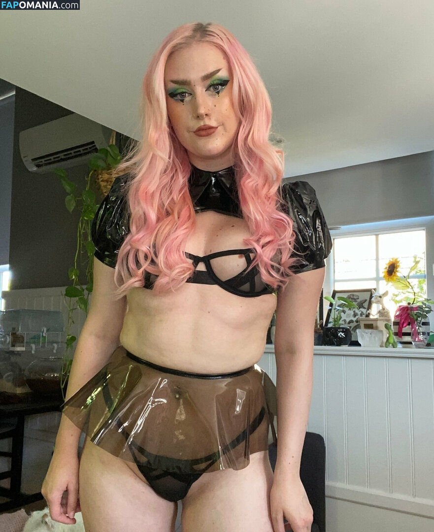 Ellah Marlyn Nud OnlyFans  Fotografie scursă #1