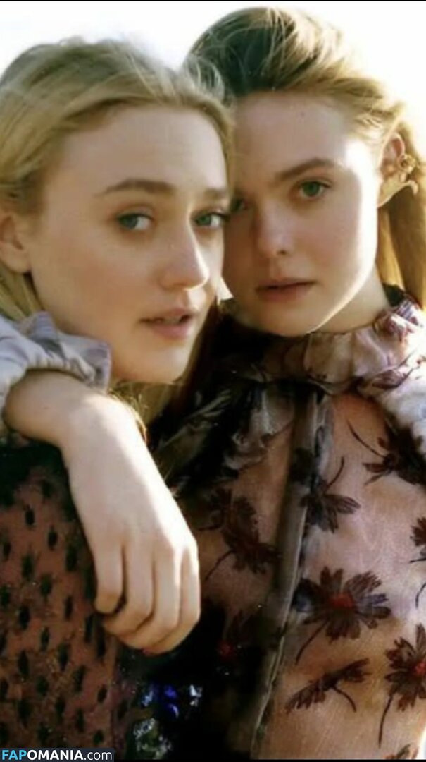 Elle Fanning / ellefanning Nud OnlyFans  Fotografie scursă #59