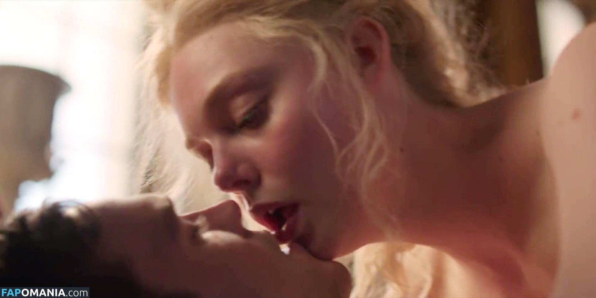 Elle Fanning / ellefanning Nud OnlyFans  Fotografie scursă #67