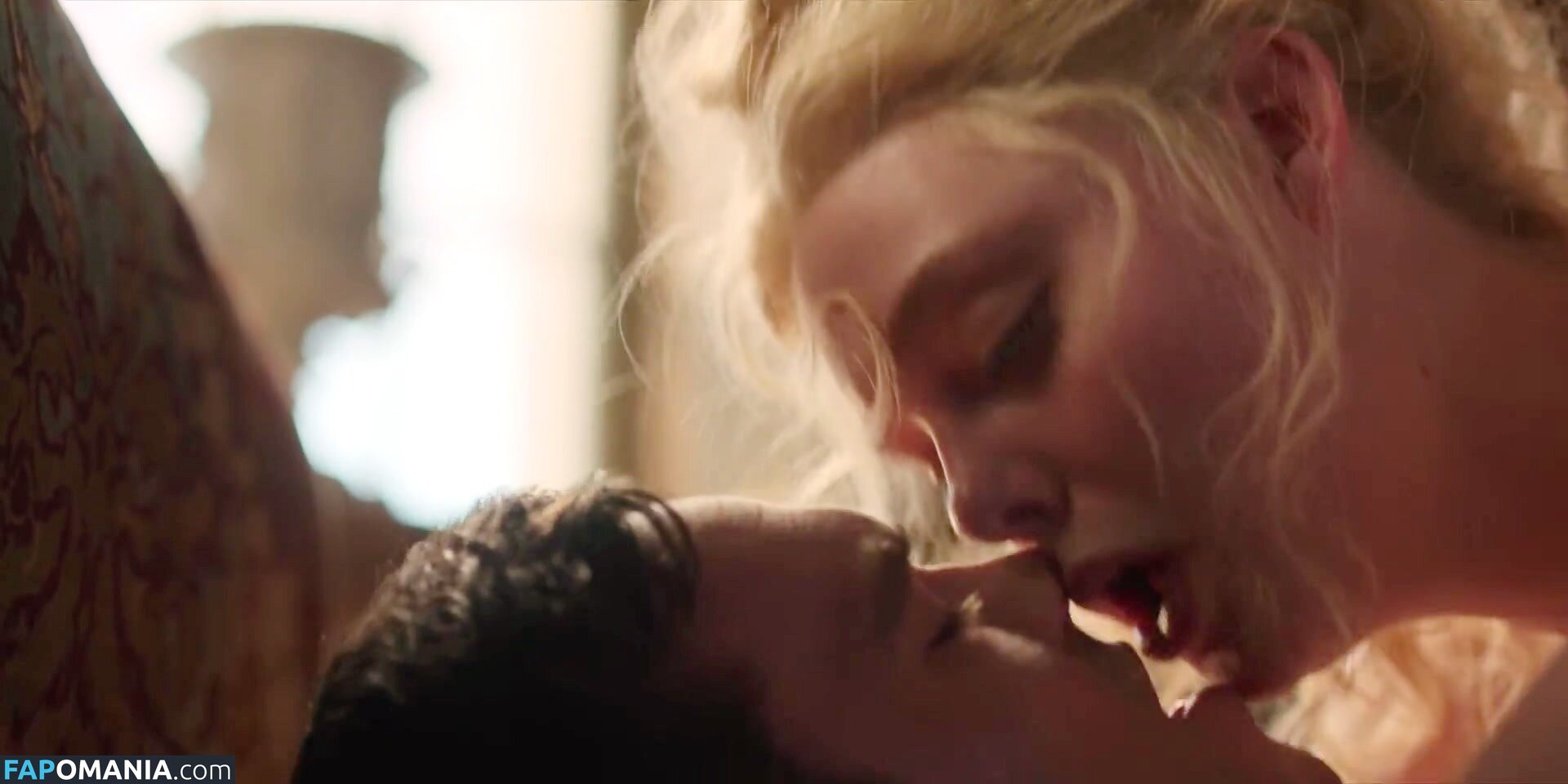 Elle Fanning / ellefanning Nud OnlyFans  Fotografie scursă #72