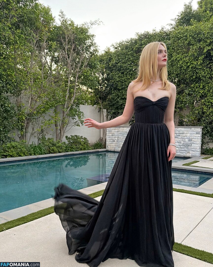Elle Fanning / ellefanning Nud OnlyFans  Fotografie scursă #102
