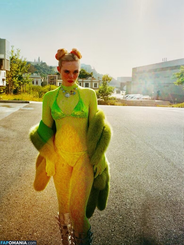 Elle Fanning / ellefanning Nud OnlyFans  Fotografie scursă #130