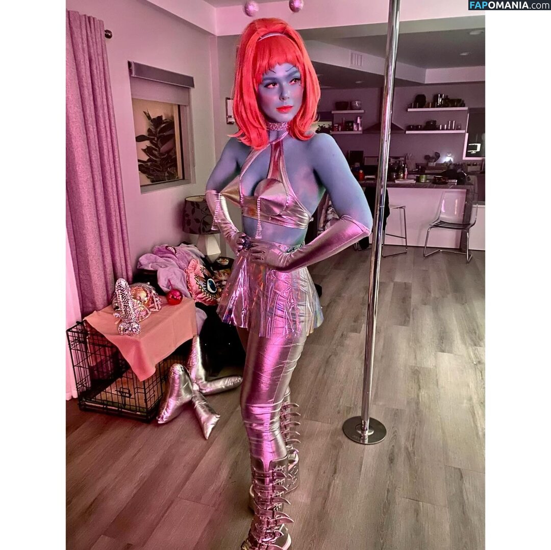 Elle Fanning / ellefanning Nud OnlyFans  Fotografie scursă #138