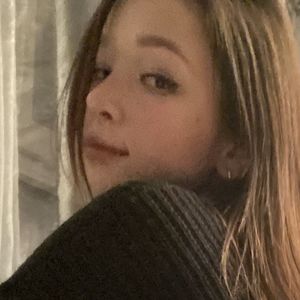 Ellie Leen