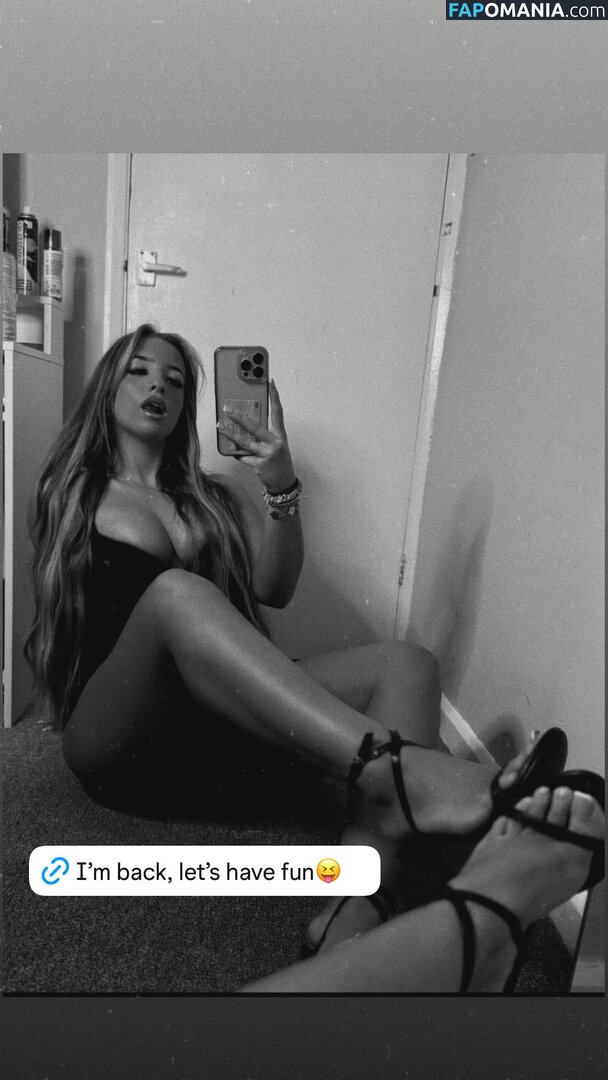 elliemaixo / homeworkhunniez Nud OnlyFans  Fotografie scursă #1