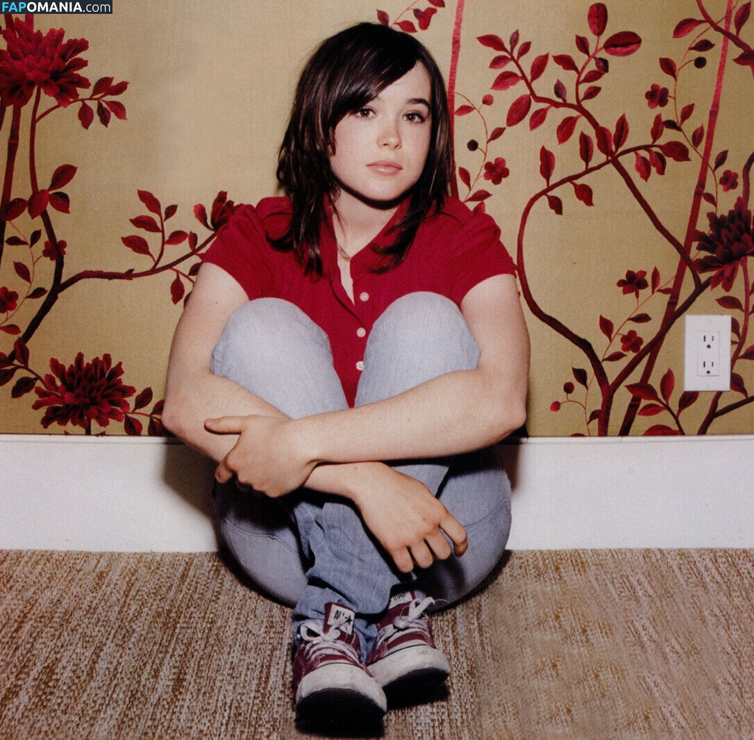 Elliot Page / elliotpage / formerly Ellen Page Nud OnlyFans  Fotografie scursă #9
