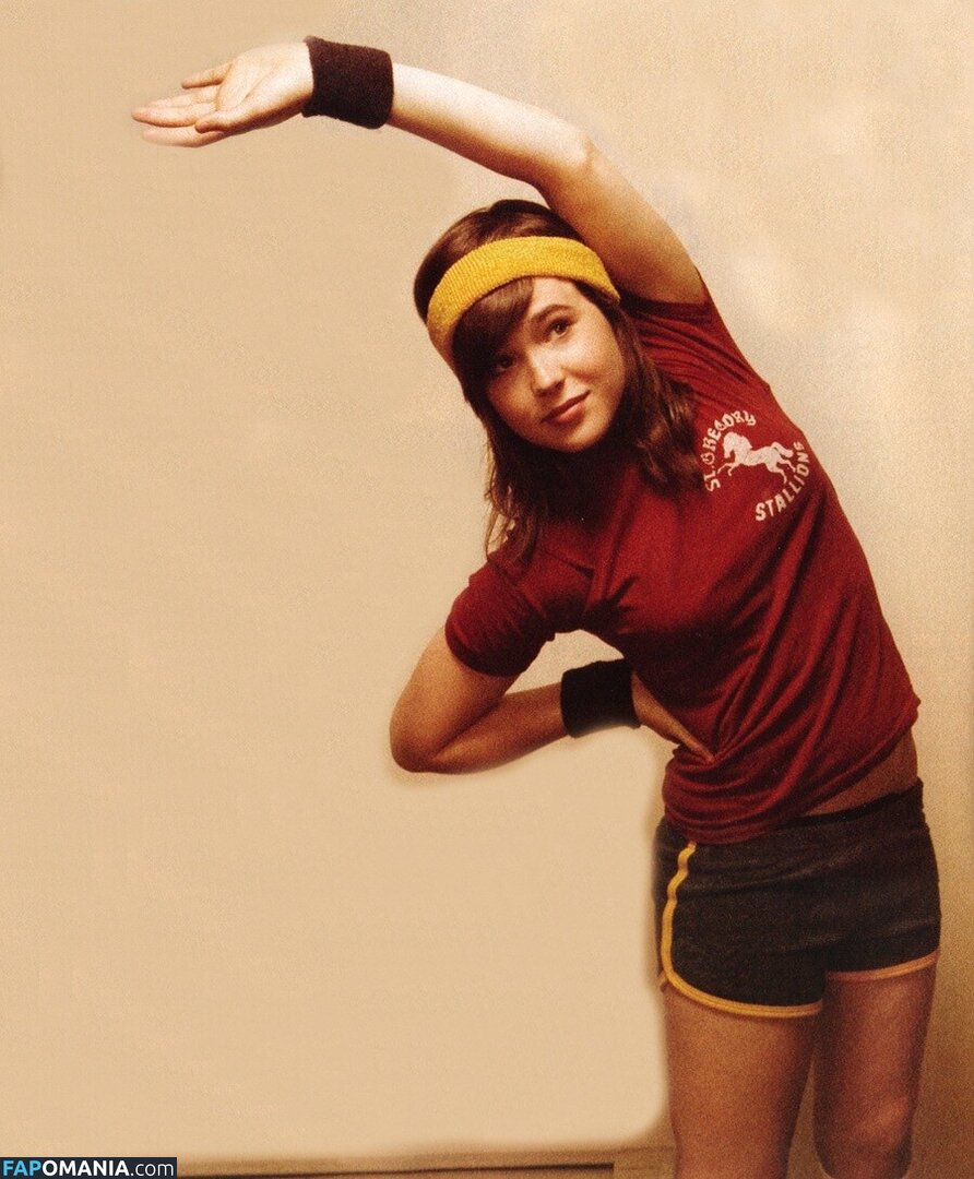 Elliot Page / elliotpage / formerly Ellen Page Nud OnlyFans  Fotografie scursă #16