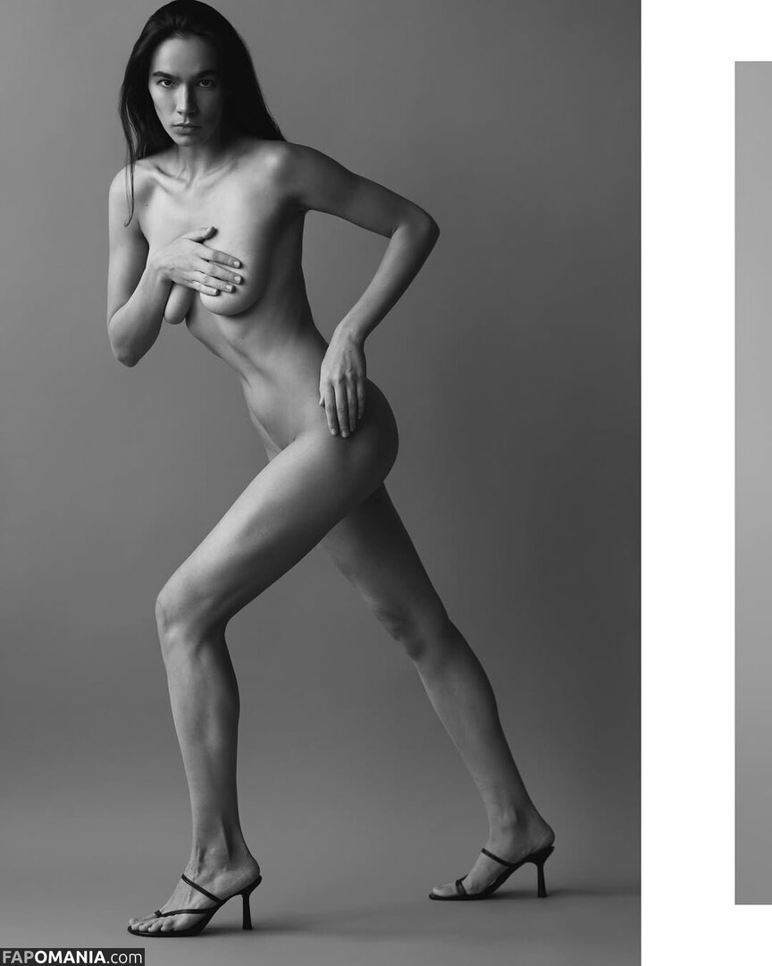 Elvina Garaeva / elyagara Nud OnlyFans  Fotografie scursă #3