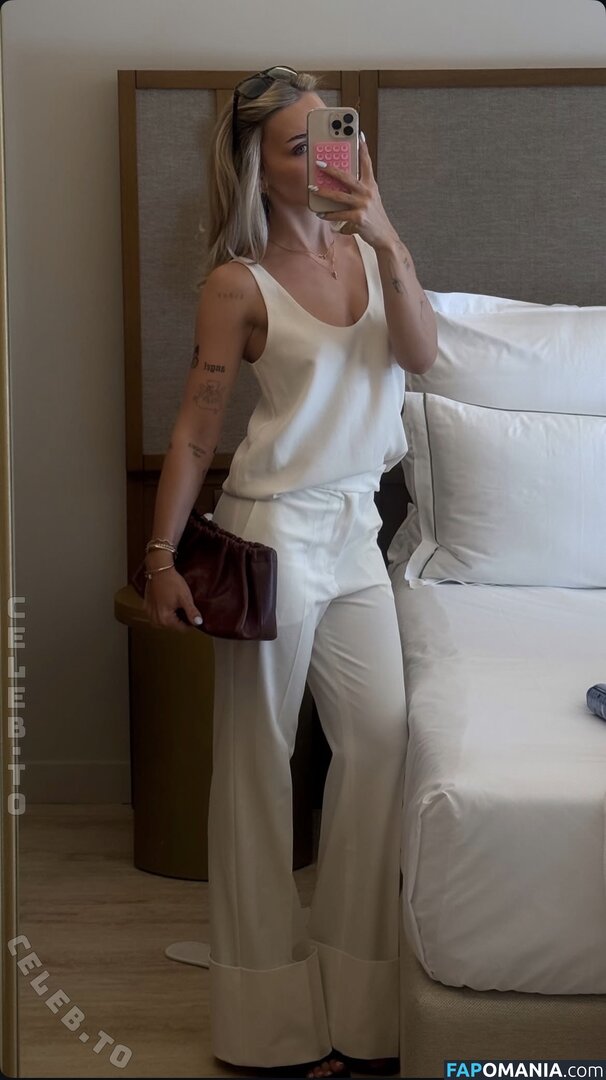 Ema Louise / emalouiise / emaxlouise Nud OnlyFans  Fotografie scursă #23
