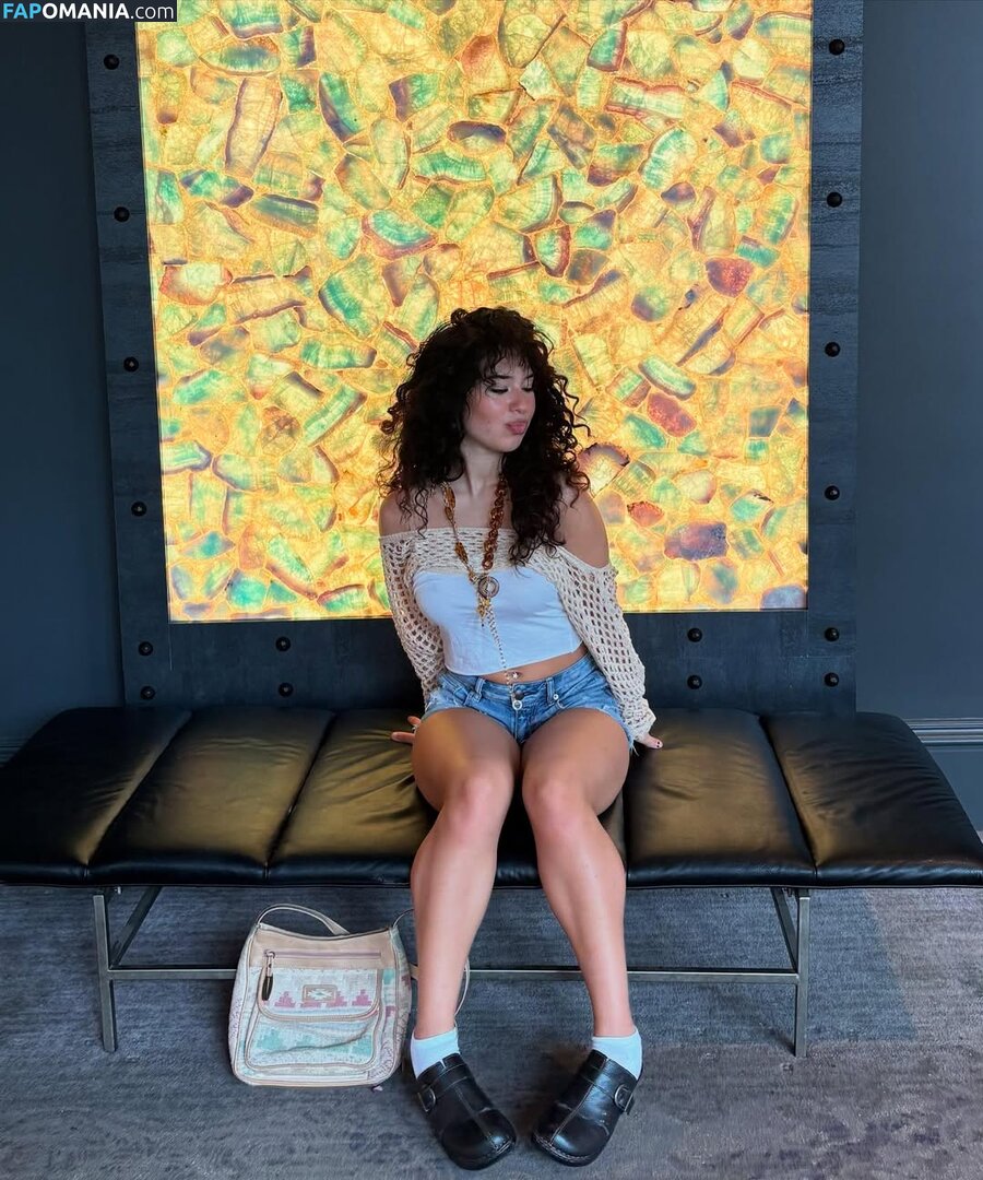 Emaleah Christou / emaleahchristou / https: Nud OnlyFans  Fotografie scursă #9