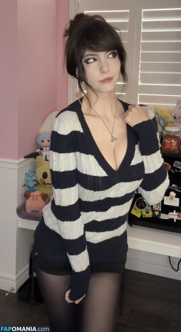 __emiki / em098 / emik28 / emiki / emiki28 / ilovekitties.28 Nud OnlyFans  Fotografie scursă #1
