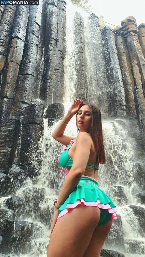 Emilia Vizcarra / emiliavizcarra / emiliavizcarrax Nud OnlyFans  Fotografie scursă #14