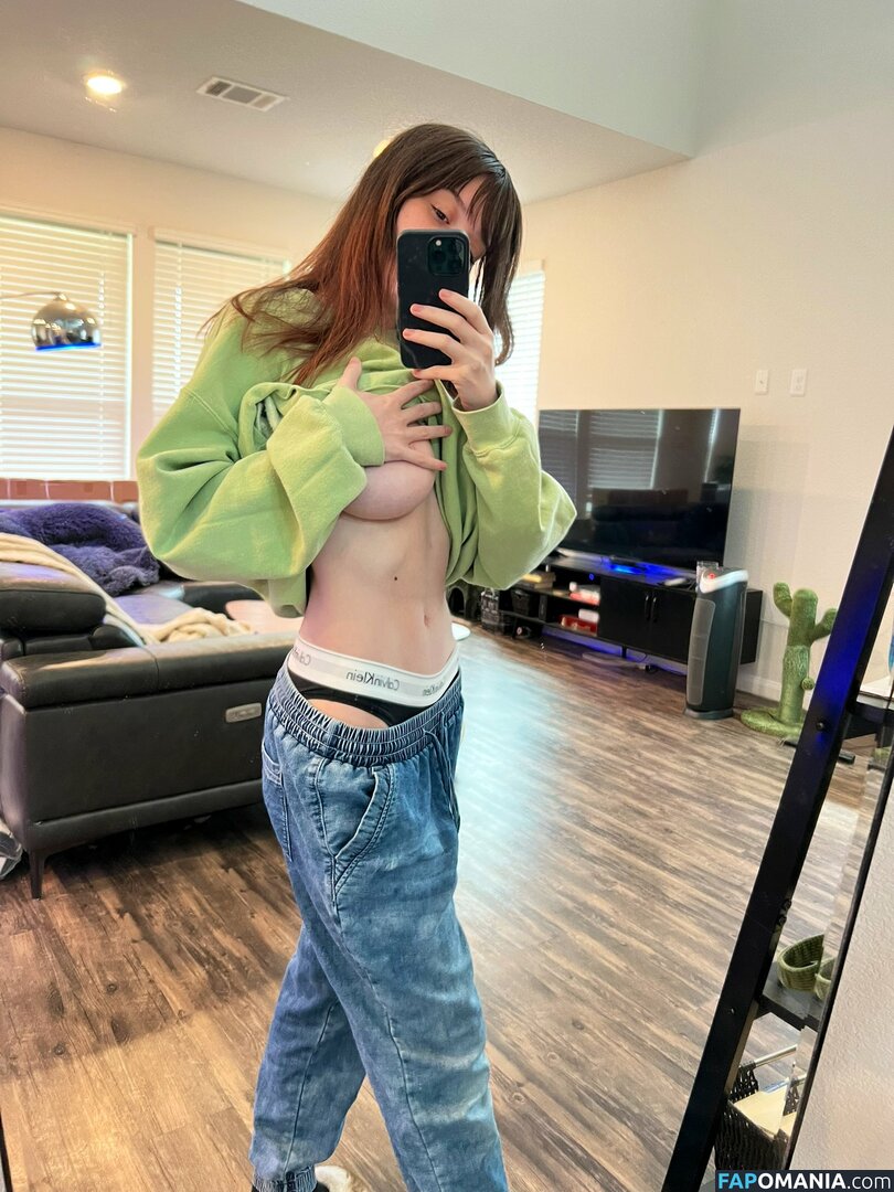 Emilia / Emmadorable / Emmia / emiliaaa Nud OnlyFans  Fotografie scursă #1