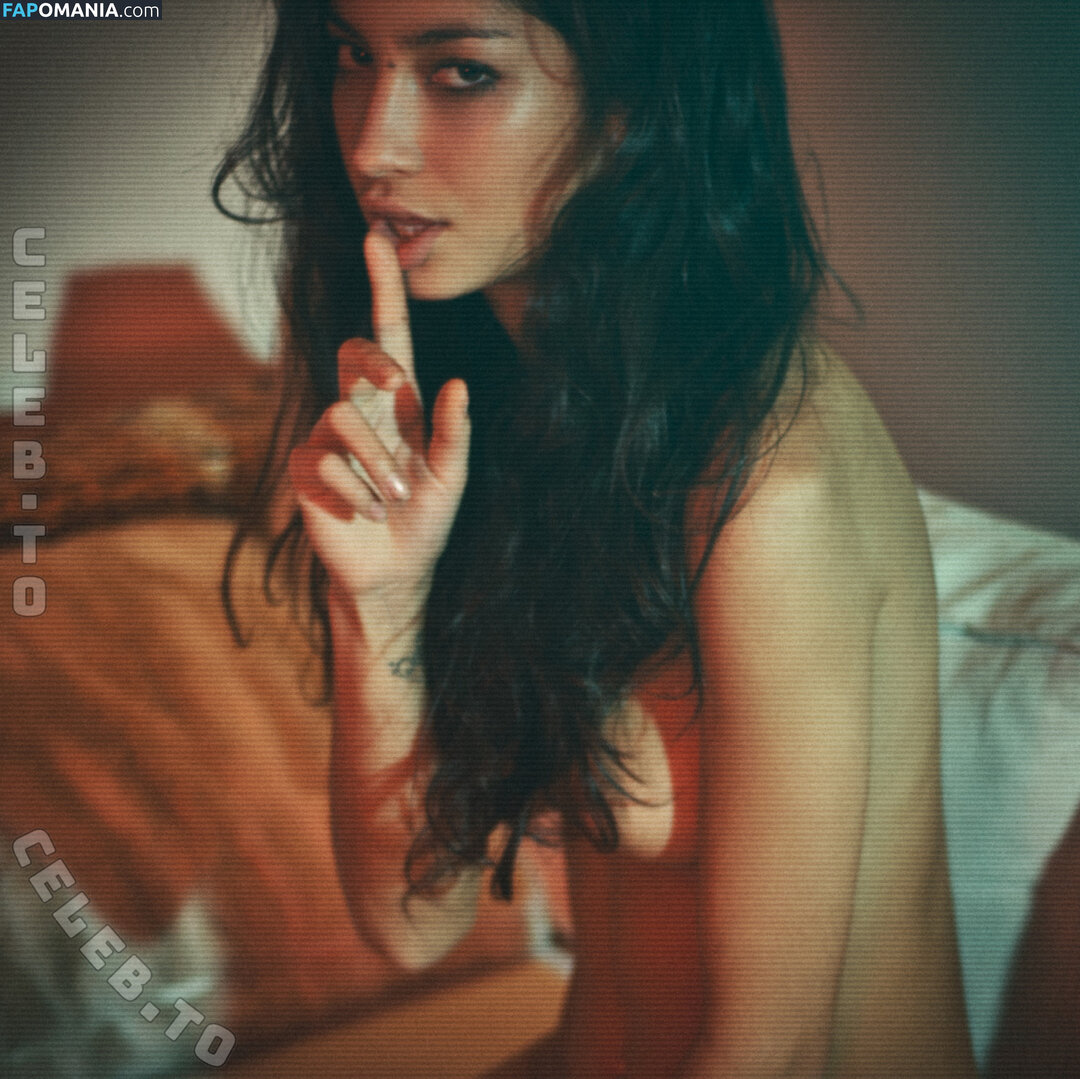 Emilie Payet / emilie_payet_artist / emiliepayet / emiliepayetmannequin Nud OnlyFans  Fotografie scursă #13