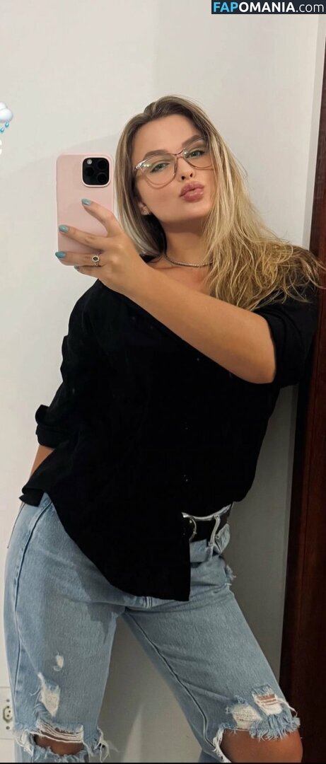 Emilly Schellmann / _emillyschellmann Nud OnlyFans  Fotografie scursă #25