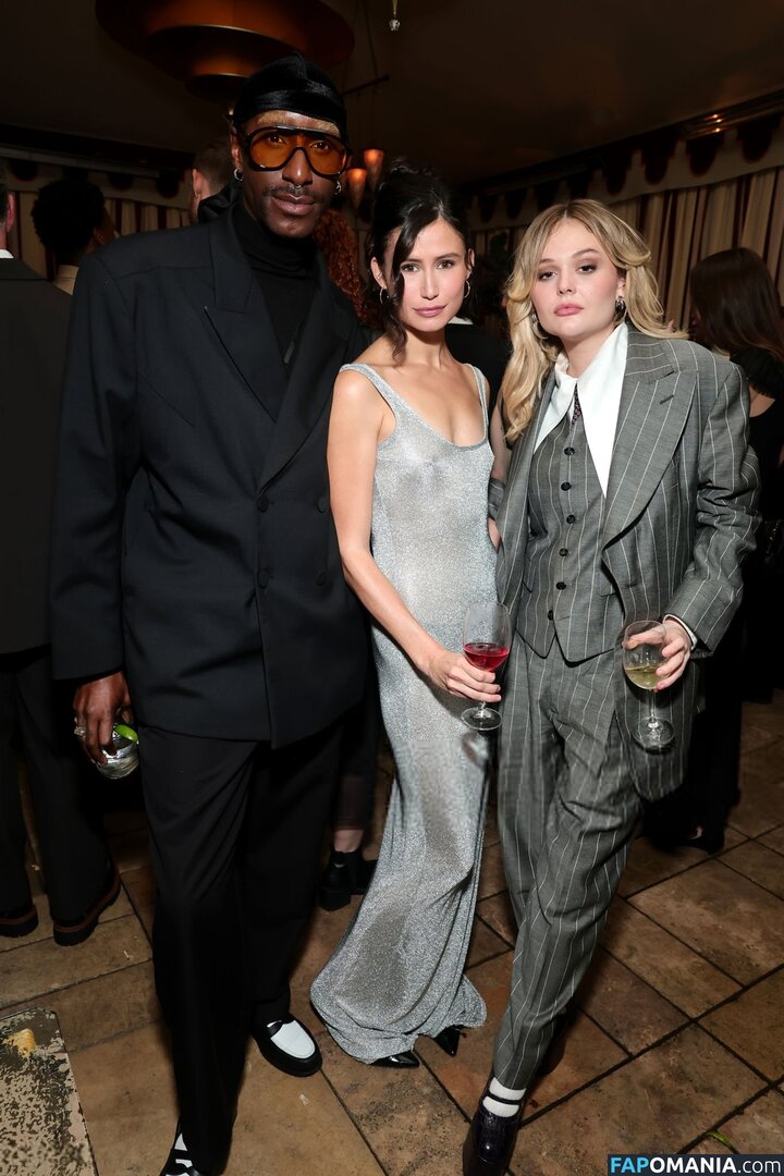 Emily Alyn Lind / emilylind Nud OnlyFans  Fotografie scursă #125