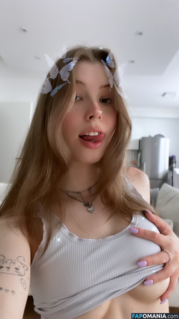Emily Asmr / cherryemyy / emilyasmrr / emilysmilla Nud OnlyFans  Fotografie scursă #3