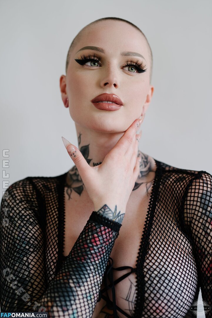 Emily Boring / embodoe / https: Nud OnlyFans  Fotografie scursă #2