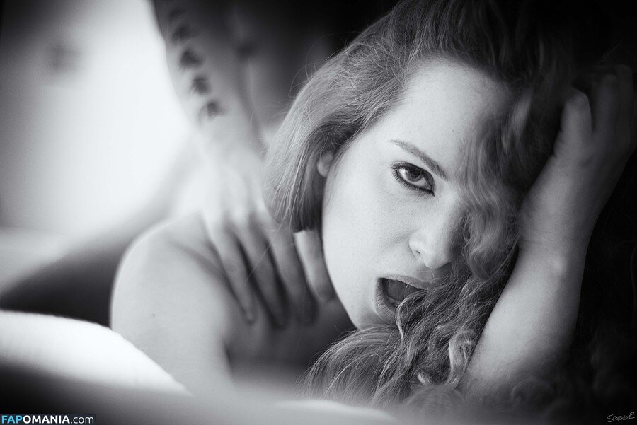 Emily Hamilton Nud OnlyFans  Fotografie scursă #23