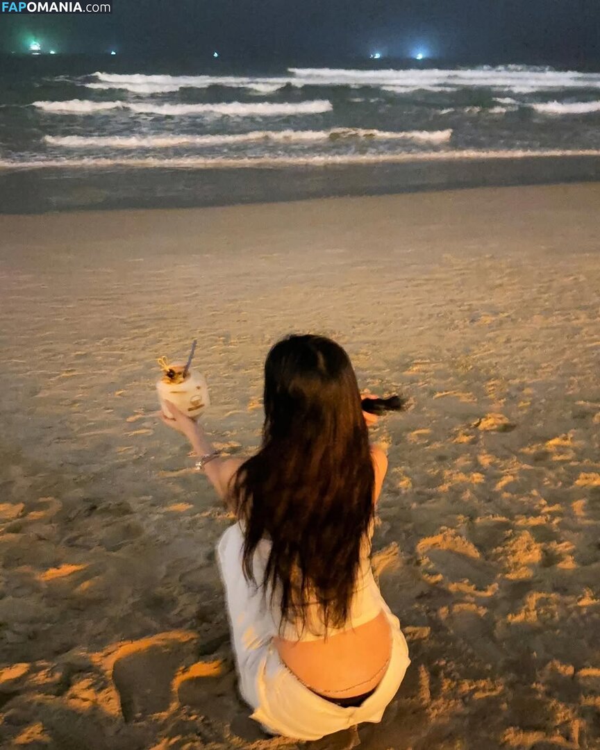Emily Hung / dcyyy___ Nud OnlyFans  Fotografie scursă #9