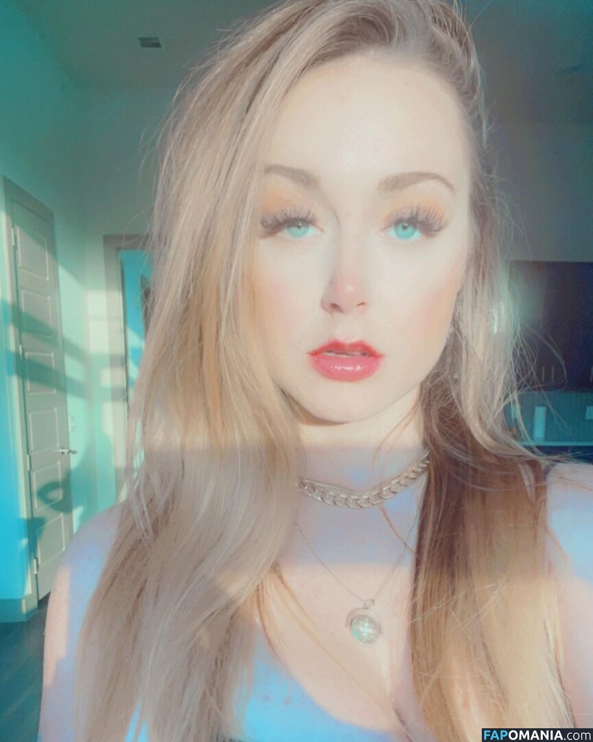 Emily James Nud OnlyFans  Fotografie scursă #1