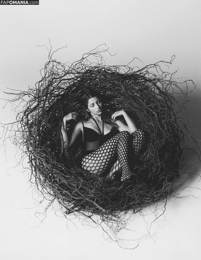 Emily Rudd / emilysteaparty Nud OnlyFans  Fotografie scursă #272