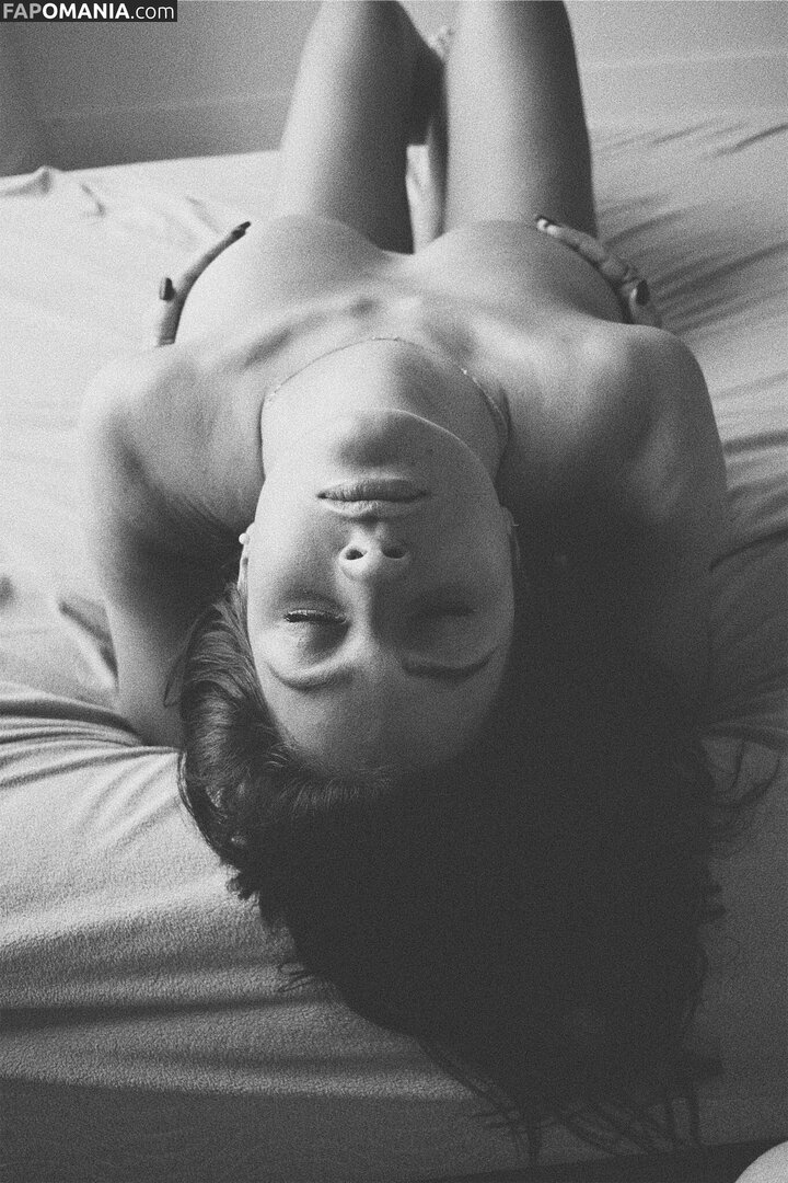 Emily Slater / emilylslater / emilyslaterr / itsemilyslater Nud OnlyFans  Fotografie scursă #12