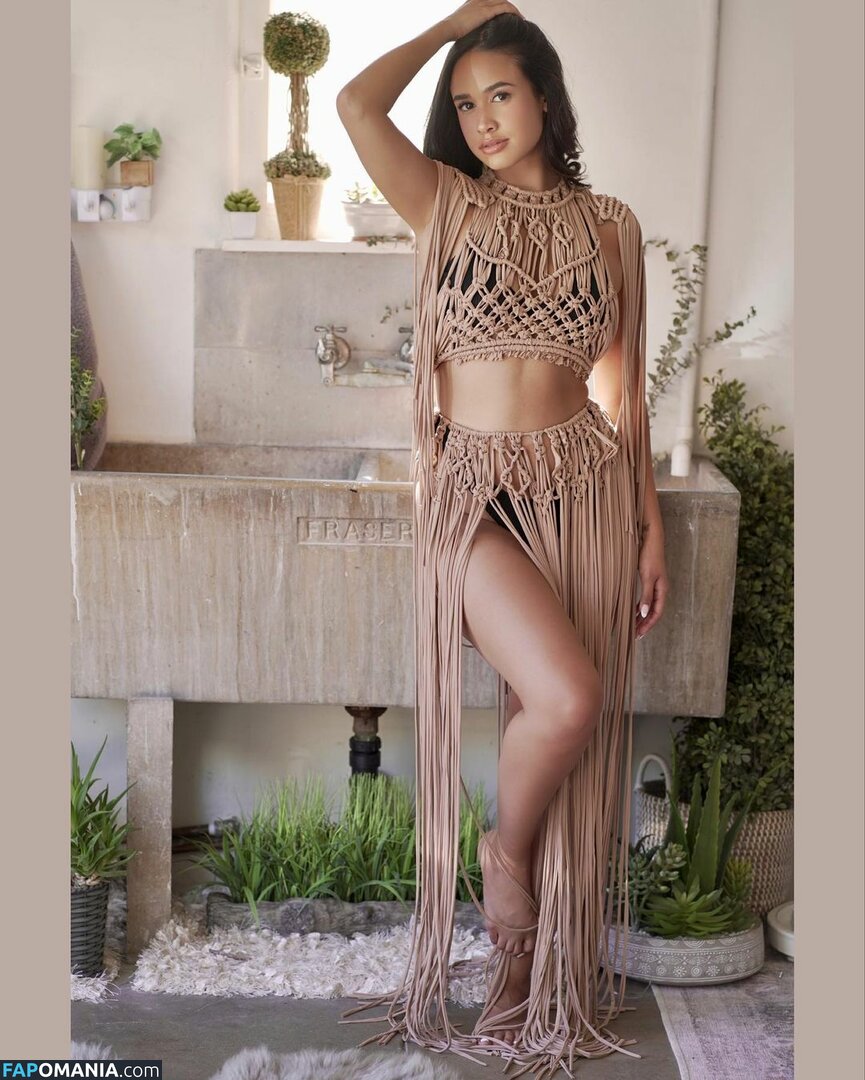 Emily Tosta / emilytosta Nud OnlyFans  Fotografie scursă #51