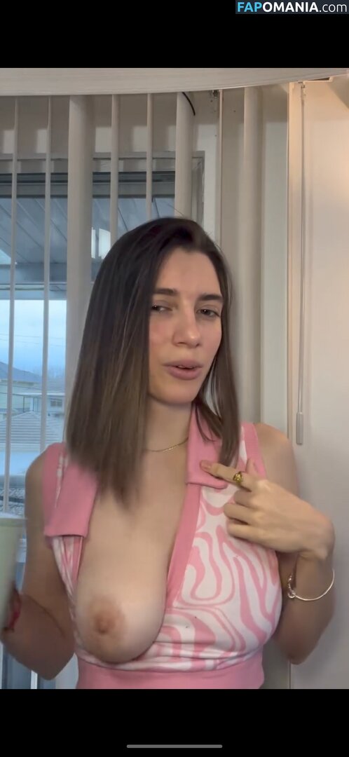 Emily Winterfell / emilysylraa / emilywinterfell / emilyxvirel / emilyxvirel... Nud OnlyFans  Fotografie scursă #2